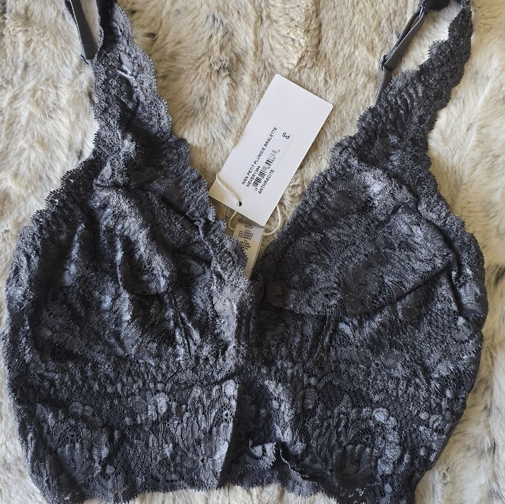 Cosabella Never Say Never Petite Plungie Lace Bralette NWT Size PS - Picture 2 of 4